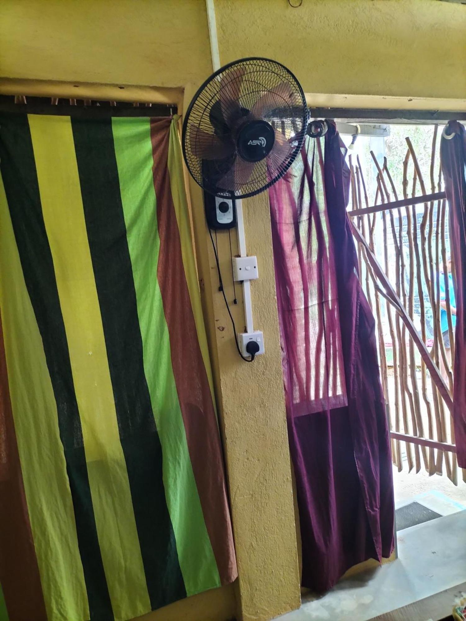 Yala Ying Yang Hostel & Camping Ngoại thất bức ảnh